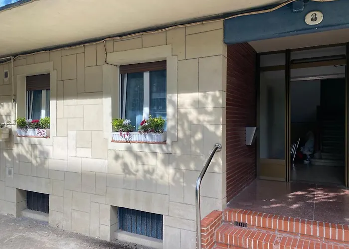 Rio Deba Gardens San Sebastian